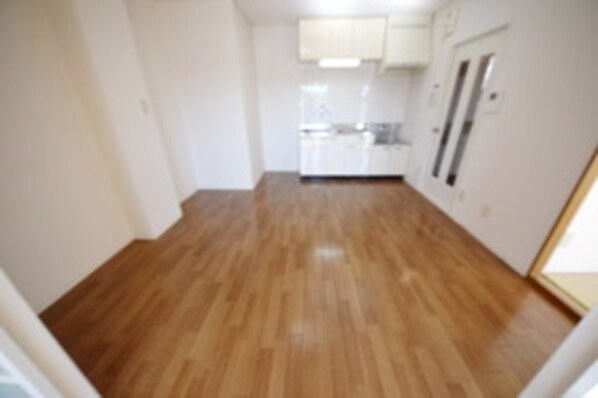 サンセヴィラージュの物件内観写真